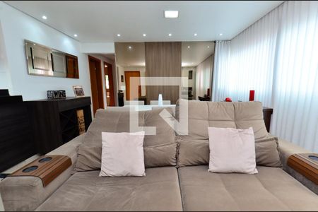 Sala  de apartamento à venda com 3 quartos, 80m² em Serra, Belo Horizonte