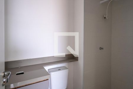 Banheiro de kitnet/studio para alugar com 1 quarto, 29m² em Ipiranga, São Paulo