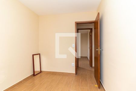 Quarto 1 de apartamento para alugar com 3 quartos, 70m² em Vila Carmosina, São Paulo