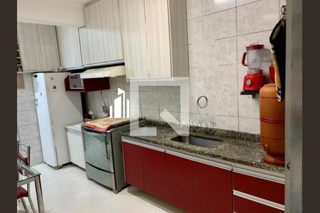 Casa à venda com 3 quartos, 110m² em Vila Ponte Rasa, São Paulo