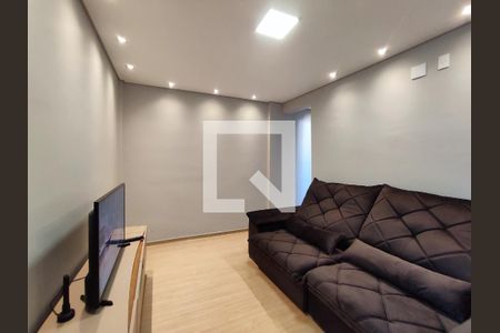Sala de apartamento à venda com 2 quartos, 48m² em Nacional, Contagem