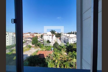 Vista sala de apartamento à venda com 2 quartos, 48m² em Nacional, Contagem