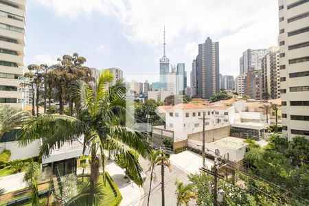 Vista da Varanda da Sala de apartamento à venda com 3 quartos, 200m² em Aclimação, São Paulo