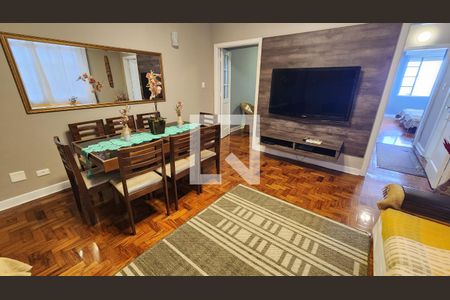 Sala de apartamento para alugar com 3 quartos, 120m² em Gonzaga, Santos