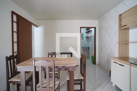Sala - Cozinha de casa de condomínio para alugar com 2 quartos, 56m² em João Paulo, Florianópolis