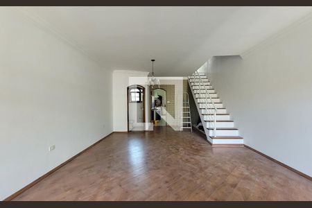 Sala de casa para alugar com 3 quartos, 292m² em Jardim Las Vegas, Santo André