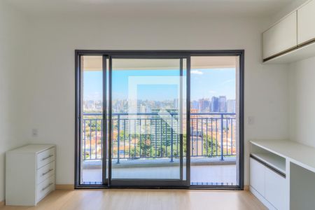 Sala/Quarto de kitnet/studio à venda com 1 quarto, 28m² em Santo Amaro, São Paulo