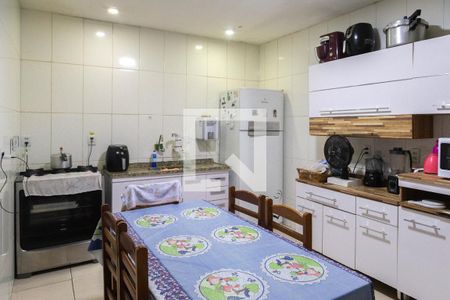 Cozinha de casa à venda com 3 quartos, 160m² em Jardim Vila Galvão, Guarulhos