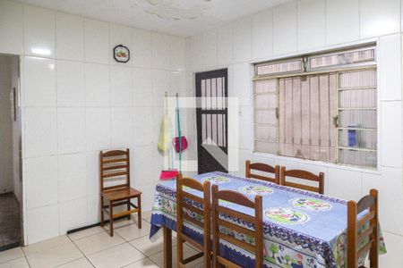 Cozinha de casa à venda com 3 quartos, 160m² em Jardim Vila Galvão, Guarulhos