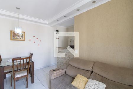 Sala de apartamento para alugar com 3 quartos, 56m² em Cocaia, Guarulhos