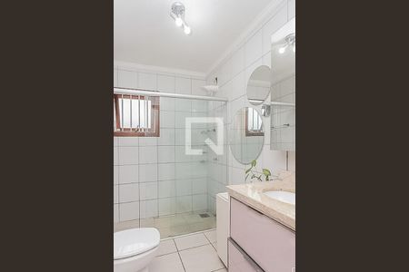Banheiro de casa à venda com 3 quartos, 119m² em Feitoria, São Leopoldo
