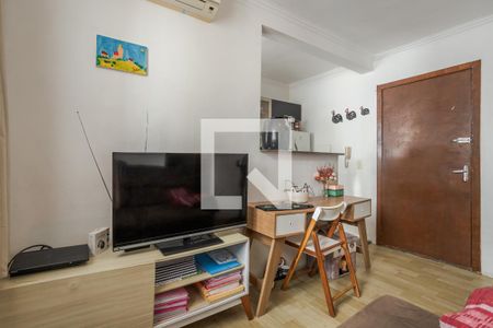 Sala de apartamento à venda com 2 quartos, 55m² em São Sebastião, Porto Alegre