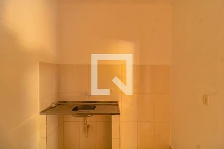 Cozinha de casa para alugar com 1 quarto, 35m² em Vila Campestre, São Paulo
