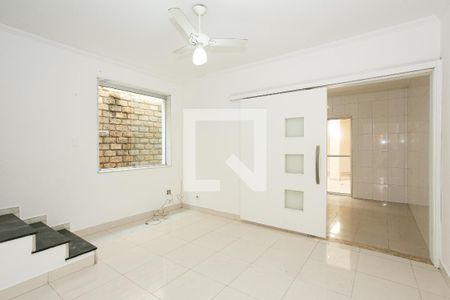 Sala 2 de casa para alugar com 3 quartos, 270m² em Vila Carrão, São Paulo