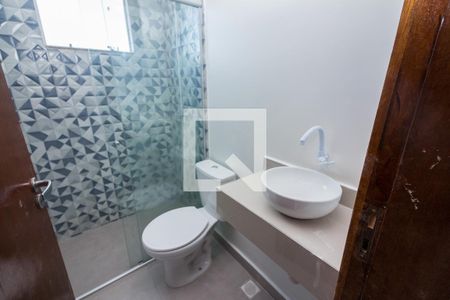 Banheiro de apartamento para alugar com 1 quarto, 71m² em Setor Mansões Itiquira (planaltina), 