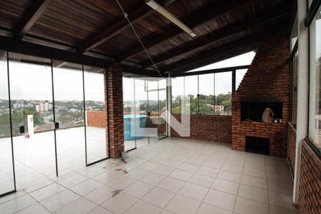 Varanda de casa à venda com 5 quartos, 400m² em Nonoai, Porto Alegre