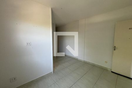 Sala de apartamento à venda com 2 quartos, 46m² em Praia da Bandeira, Rio de Janeiro