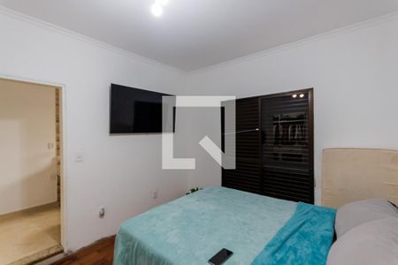 Suíte de casa à venda com 2 quartos, 196m² em Vila Francisco Matarazzo, Santo André