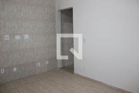 Sala de casa para alugar com 3 quartos, 110m² em Jardim Pinhal, Guarulhos