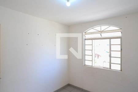 quarto de apartamento à venda com 2 quartos, 50m² em Sagrada Família, Belo Horizonte