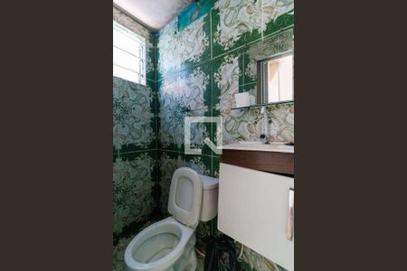 Banheiro de casa para alugar com 1 quarto, 48m² em Jardim Ana Maria, São Paulo