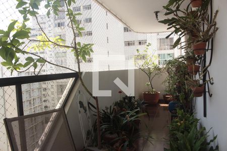 Sacada de apartamento à venda com 4 quartos, 210m² em Santa Cecilia, São Paulo