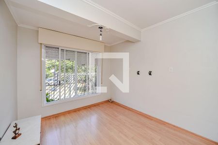 Sala 1 de casa à venda com 4 quartos, 200m² em Jardim São Pedro, Porto Alegre