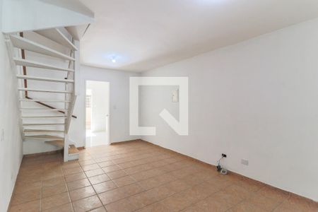 Casa à venda com 102m², 2 quartos e 1 vagaSala