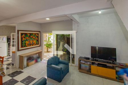 Sala 2 de casa à venda com 4 quartos, 80m² em Niterói, Canoas
