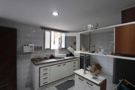 Cozinha de casa para alugar com 1 quarto, 75m² em Rocha, São Gonçalo