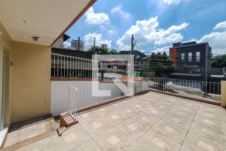 varanda de casa à venda com 4 quartos, 260m² em Vila Clementino, São Paulo