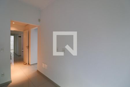 Casa à venda com 250m², 4 quartos e 4 vagas Casa à venda com 250m², 4 quartos e 4 vagasSuíte