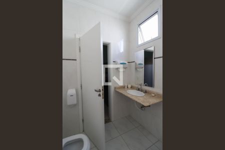 Casa à venda com 250m², 4 quartos e 4 vagas Casa à venda com 250m², 4 quartos e 4 vagasSuíte