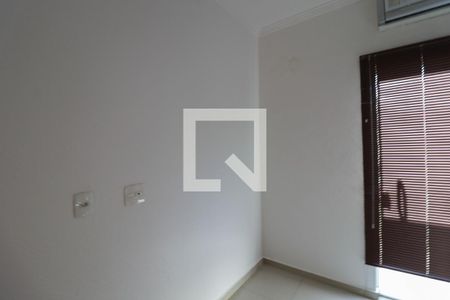 Casa à venda com 250m², 4 quartos e 4 vagas Casa à venda com 250m², 4 quartos e 4 vagasSuíte