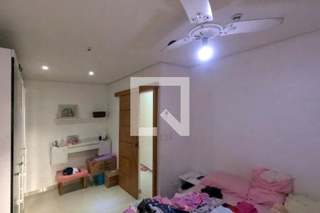 Quarto 1 de casa para alugar com 3 quartos, 100m² em Aparecida, Santos