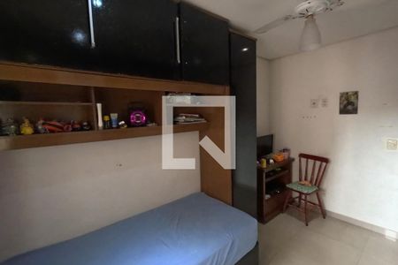 Quarto 2 de casa para alugar com 3 quartos, 100m² em Aparecida, Santos