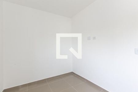Quarto 2 de apartamento para alugar com 2 quartos, 43m² em Vila Santana, São Paulo