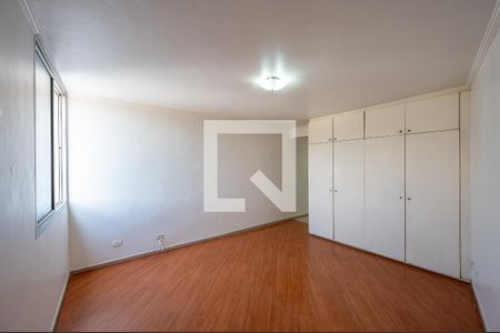 Apartamento à venda com 42m², 1 quarto e 1 vagaSala/Quarto