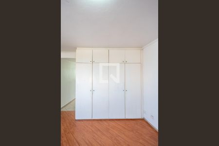 Sala/Quarto de apartamento para alugar com 1 quarto, 42m² em Bosque da Saúde, São Paulo