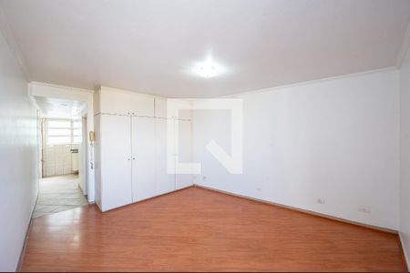 Sala/Quarto de apartamento para alugar com 1 quarto, 42m² em Bosque da Saúde, São Paulo