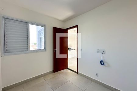 Quarto 1 de apartamento para alugar com 2 quartos, 29m² em Lapa de Baixo, São Paulo