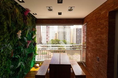 Sacada de apartamento para alugar com 1 quarto, 48m² em Centro, Campinas