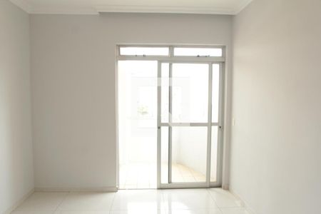 sala de apartamento à venda com 3 quartos, 81m² em Nova Suíça, Belo Horizonte