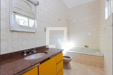 Banheiro da Suíte de casa para alugar com 2 quartos, 260m² em Jardim Vera, Guarulhos