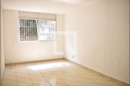 Sala de apartamento para alugar com 2 quartos, 60m² em Campo Grande, Rio de Janeiro