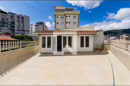 Cobertura de apartamento para alugar com 2 quartos, 123m² em Serra, Belo Horizonte