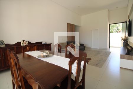 Sala e Sala de Jantar de casa à venda com 3 quartos, 224m² em Parque da Hipica, Campinas