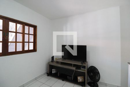 Sala de casa para alugar com 2 quartos, 176m² em Parque Almerinda Pereira Chaves, Jundiaí