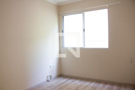 Sala de apartamento à venda com 3 quartos, 54m² em Parque Maraba, Taboão da Serra
