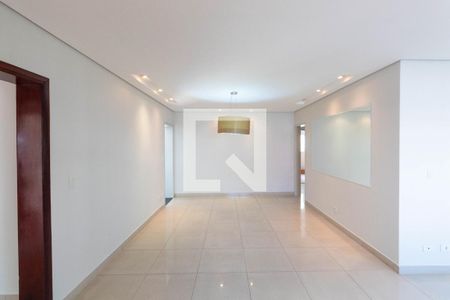 Sala de casa à venda com 3 quartos, 274m² em Jardim Cotinha, São Paulo